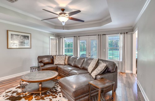 Fairhope Cottage | 174 m² Cabin ∙ 3 bedrooms ∙ 6 guests