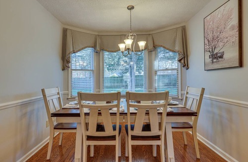 Decatur House | 185 m² House ∙ 3 bedrooms ∙ 6 guests