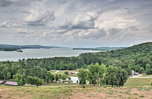 Guntersville House | 185 m² House ∙ 3 bedrooms ∙ 13 guests