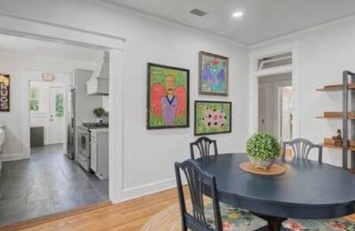 Mobile House | 1908 Myrtle · Stylish bungalow 5 Min drive to Downtown