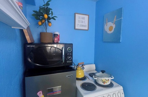 Miami Gardens Apartment | 1BR. Free Private Parking + 5 Min to FIFA, Dolphins & Hard Rock. Skip the Chaos