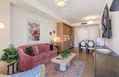 Wynwood Art District Apartment | 1BR + Terrace | Casa Tua Downstairs | Wynwood Walls