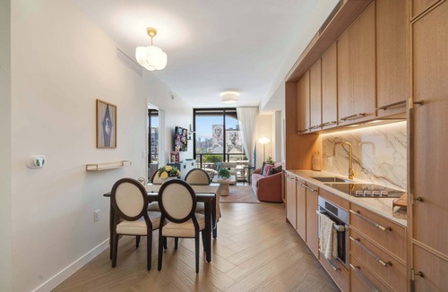 Wynwood Art District Apartment | 1BR + Terrace | Casa Tua Downstairs | Wynwood Walls