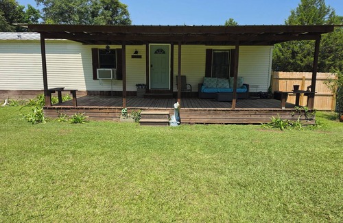 Ponce De Leon House | 2-bedroom 1 bath in charming Ponce de Leon. Stay at "The Natural Spring Retreat"