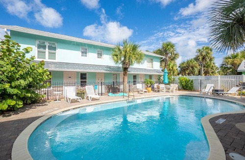 Flagler Beach Apartment | 2-bedroom apartment in lovely Flagler Beach Downtown Flagler Beach
