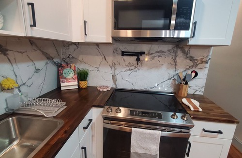 Birmingham Condo | 2-bedroom condo just 8 minutes from University of Alabama-Birmingham