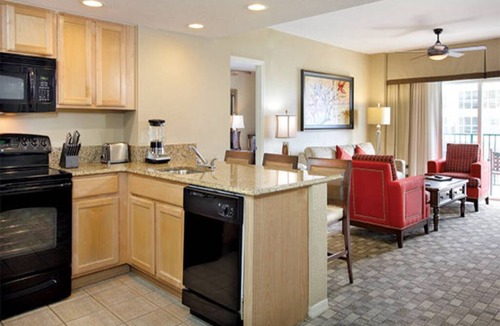 Survey Creek Condo | 2 Bedroom Deluxe in Pompano Beach, FL, 4 Miles From The Beach!
