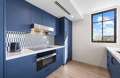 Industrial Section Hotel | 2 Bedroom Junior Suite at The Avenue Coral Gables