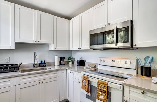 Fort Myers House | 2 Mi to River District! Family Fun in Fort Myers