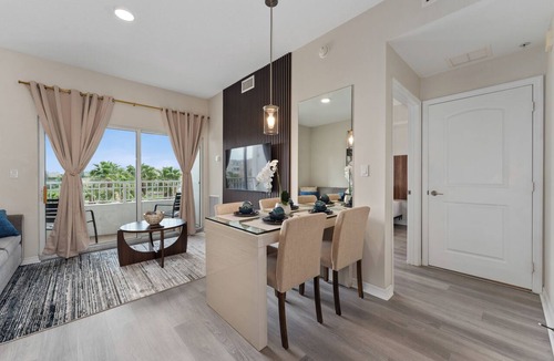 Florida Center Apartment | 2 Suites, Sleep 6, Kitchen, Near Epic Univ
