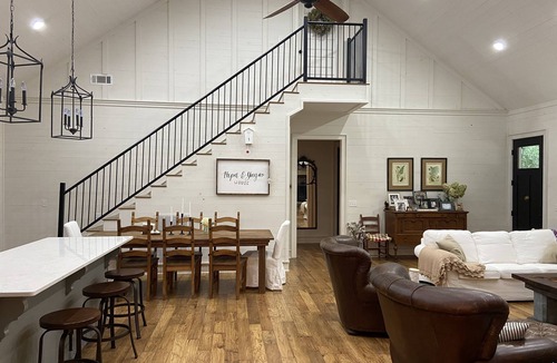 Northport House | 20 min to Bryant Denny Stadium! 5min to public boat landing at Lake Tuscaloosa!