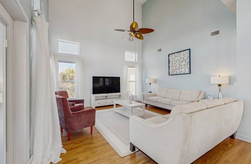 Fairhope House | 204 m² House ∙ 3 bedrooms ∙ 6 guests