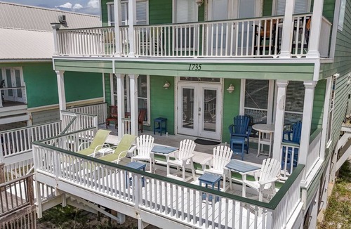 Gulf Shores House | 223 m² House ∙ 4 bedrooms ∙ 13 guests