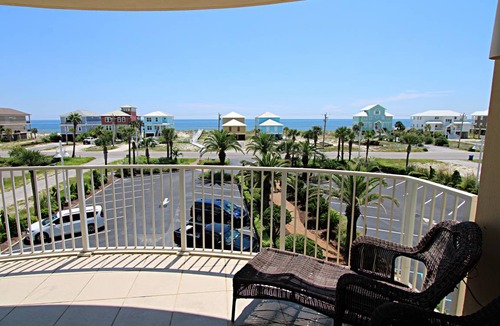 Gulf Shores Condo | 233 m² Condo ∙ 4 bedrooms ∙ 10 guests