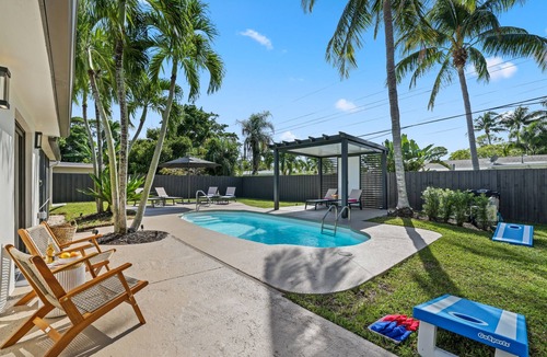 Boynton Beach House | 2705 | Delray/Chapel Hill |Heated Pool |Screen Porch |PingPong |by DelrayNightly