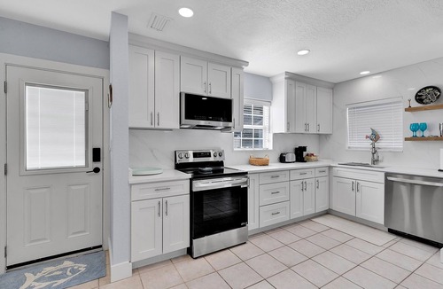 Belleair Beach Villa | 2760 Gulf Blvd 2 ➠ Gorgeous Villa with Heated Pool & Beach Views!