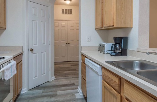 Windsor Hills Apartment | 2785 Unit 105 Lovely Apartament 3BD Close to Disney