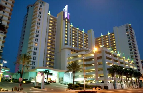Seabreeze Historic District Resort | 2Bed 2Bath Sleeps 8 Wyndham Ocean Walk Full Kitchen Balcony Oceanfront View