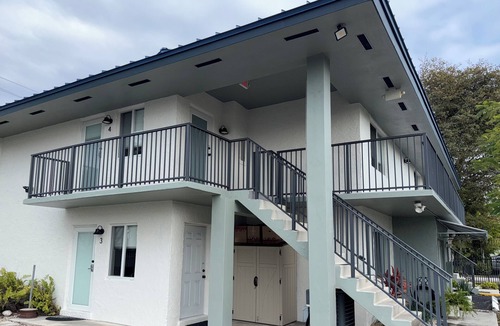 Palmetto Bay Apartment | 2BR 4 Beds by Miami SoFi Vacation Rentals Tucked in a quiet Palmetto Bay neighborhood, this property offers stylish 2BR/1BA stays with thoughtful design, outdoor spaces, and easy access to parks, dining, and Miami hotspots.