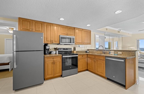 Treasure Island Condo | 3/3 Penthouse Condo with Epic Beach Views