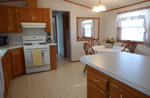Custer House | 3 BDRM. 2 BATH