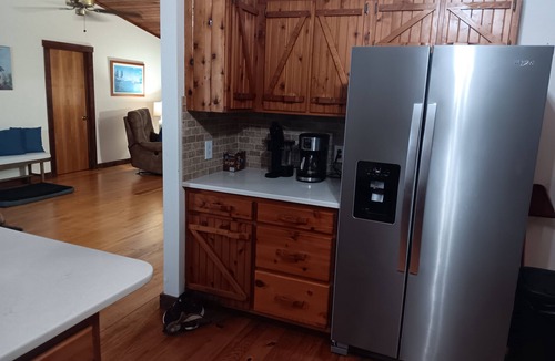 Dundee House | 3 bdrm Lakefront home in Dundee, FL. 7m to Lego Land, 28m to Disney Wild Kingdom