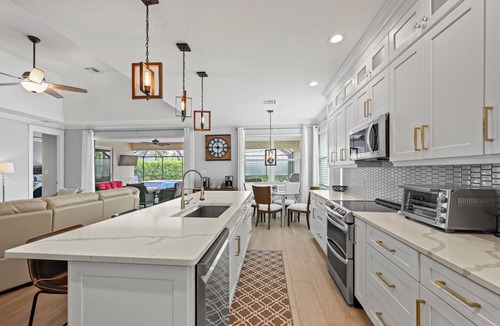 Bonita Springs House | 3-bedroom home just 4 minutes drive to Bonita Springs Public Beach