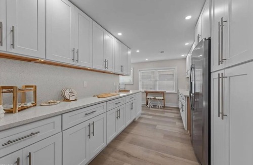 South Island House | 3-bedroom house in charming Fort Myers Beach Laguna Shores District Lovers Key
