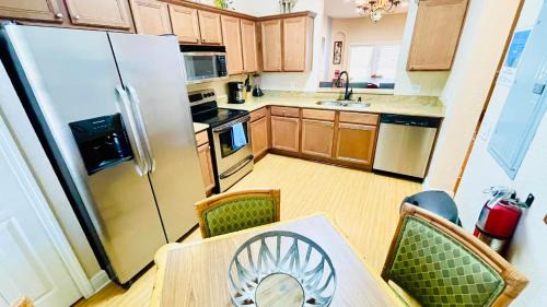 Regal Palms Apartment | 3 Bedroom Resort Town Home Ca3530