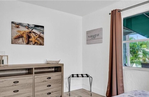 Pompano Isles Apartment | 3 Bedroom Single family 436776 by Houzlet