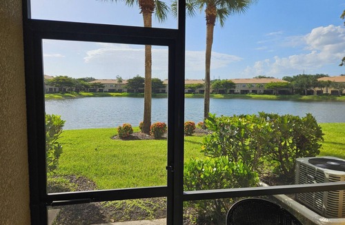 Fort Myers House | 3-bedrooms townhouse in lovely Verandah Fort Myers Florida
