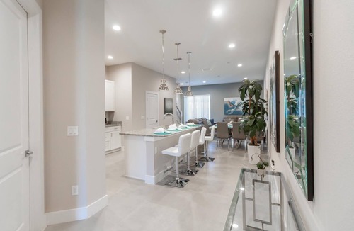 West Kissimmee Villa | ★ 3 BR 3BA Villa 5min→Disneyworld |1678ft² | Gym ★