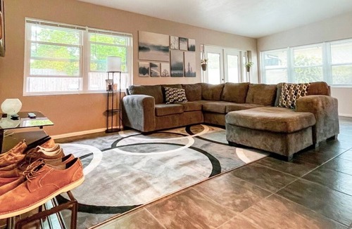 Winter Park House | 3 BR Getaway w/ Private Pool near Full Sail University