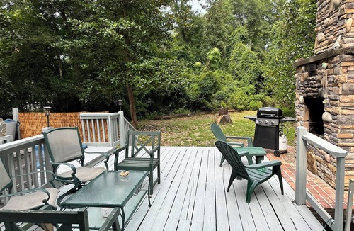 Fort White House | 3 Rivers Crystal Cabin 3 Bedrooms 2 Bathrooms ~ Nature Lovers Only