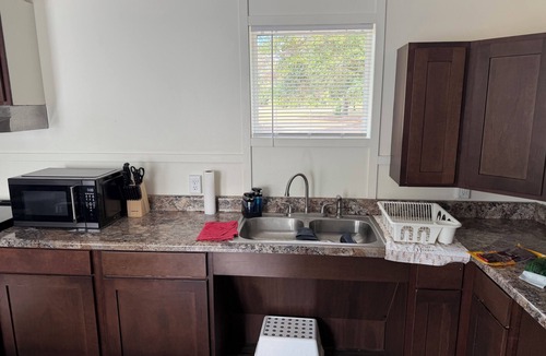 Branford House | 3 Rivers Getaway