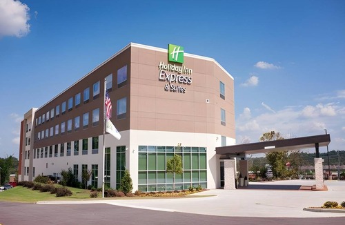 Fultondale Hotel | 30 m² Hotel ∙ 127 guests
