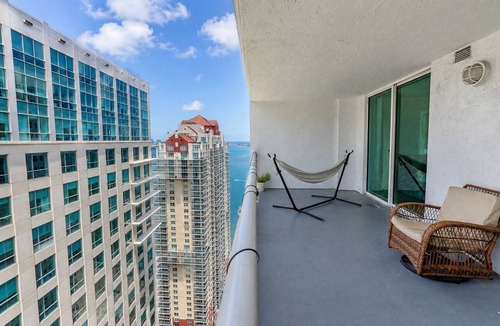 Brickell Apartment | 4 bed boho condo with amazing view *Comfortable, stylish and clean*