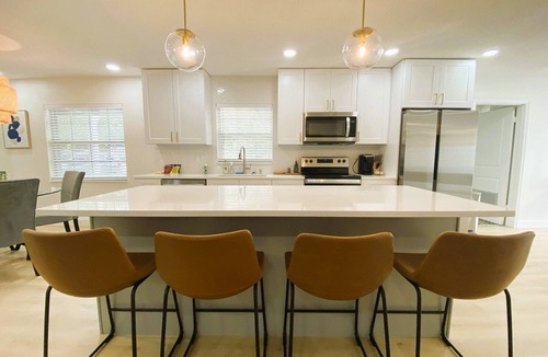 Orlando House | 4 Bedroom POOL Home Near Universal/Parks