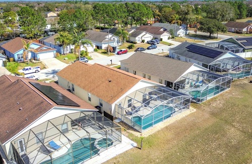 Silver Creek Villa | 4 bedroom villa w/grill and pool! ONLY 30 minutes from DISNEY!