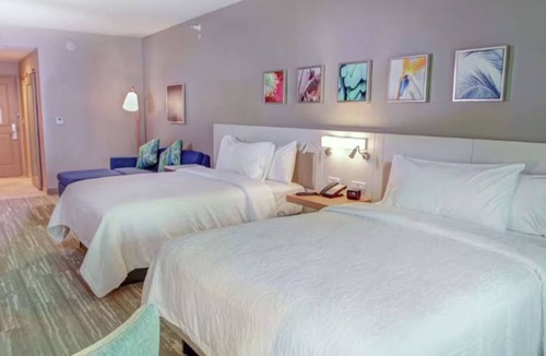 Wesley Chapel Hotel | 4 Separate Room for Families | Enjoy Free Breakfast, Outdoor Pool