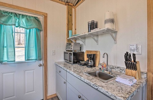 Tallassee Apartment | 44 m² Apartment ∙ 2 guests
