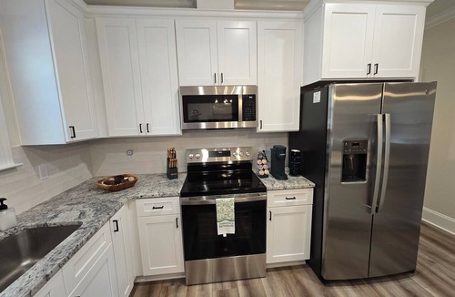 Crawfordville House | 4BR + near FSU/FAMU/Wakulla + firepit/BBQ on 1-acre