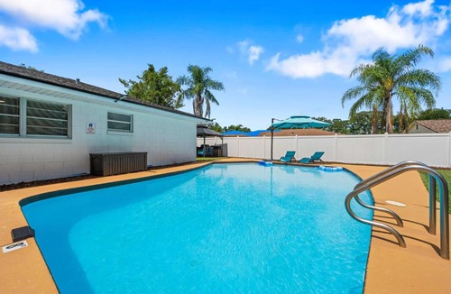 Fairvilla Villa | 4BR Pool HVilla in Quiet Cul-de-Sac Orlando Getaway