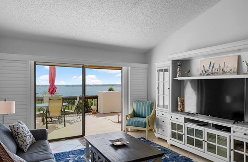 Sarasota Condo | 4th floor condominium, Pool, and short walk to Siesta Key with America's #1 Beach
