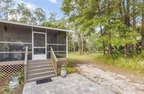 Tomoka Farms House | 5 Acres of Peace: Country Roads & Coastal Joy