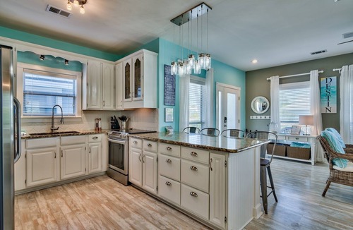 Clipper Cove House | 5 bdrm, 4 bath - Private Pool, Outdoor Lounge and Dining Area - 4 King Beds!