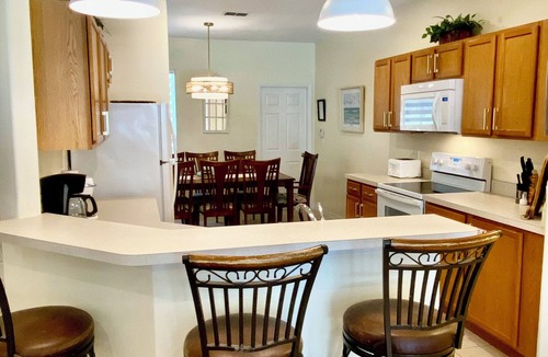 Sunset Ridge House | 5 Bedroom 4 Bath Private Villa with Own Pool/Spa near Disney & Nature Trails!