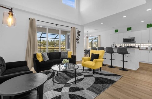 Bay Lake House | 5 Bedrooms/3.5 Bathrooms/Sunset Lakes (2943 SV)