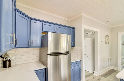 New Warrington House | 5 Mi to Dtwn: Bright Home w/Yard in Pensacola!