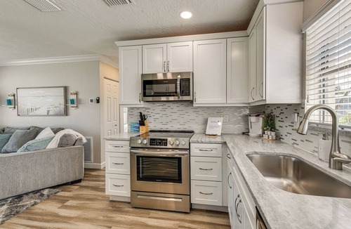 Bayshore Gardens House | 5 Mi to Riverwalk: Bradenton Family Home w/Yard